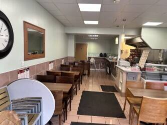 Hannah’s cafe a well established cafe for sale in Nuneaton town centre Photo 5