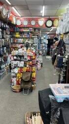 THIS POUND PLUS IS FOR SALE IN PRIME LOCATION OF CROYDON, HUGE POTENTIAL TO INCREASE SALES. Photo 7
