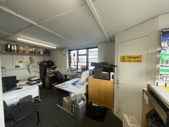 MOT CENTRE FOR SALE HEATHROW Photo 8