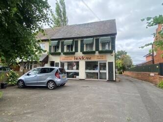 Established Hairdressing Salon in Tilehurst, Reading. Scope for Beauty and Nails Photo 7
