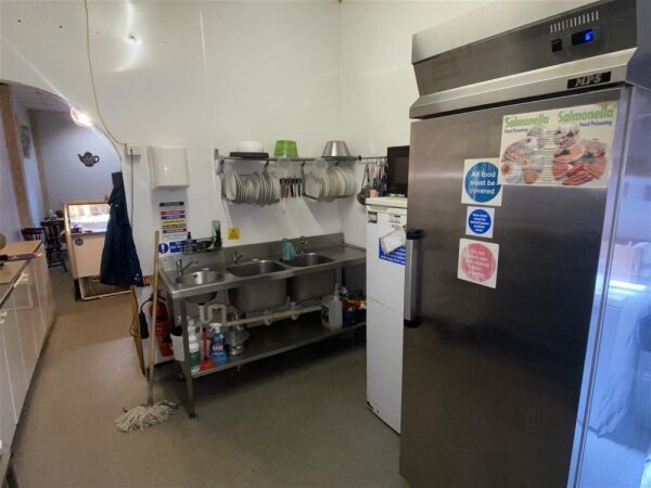 Cafe & Sandwich Bars For Sale in Colne Photo 7