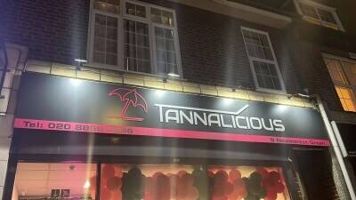 Modern Eltham Sunbed Shop & Beauty Rooms for Sale with Luxura Beds and Social Media Presence Photo 8