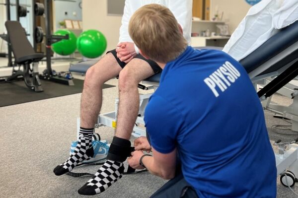 Physio Therapists - Clawthorpe. Photo 7