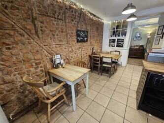 Renowned Cafe Bar & Bistro With Substantial Turnover & Significant Profits Photo 7