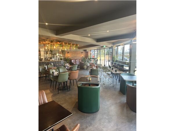 Espresso Yourself – Own This Stylish Coffee Lounge Photo 7