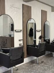 Busy Hair and Beauty salon for sale in Enfield London Photo 7