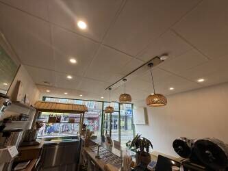 Excellent reputation Coffee & bubble tea & Banhmi Shop for sale in Spitalfields E1 London Photo 8
