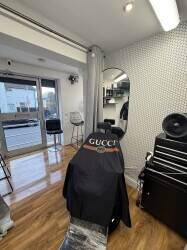 Title: 4.9★ Men’s Barbershop for Sale – All Included Photo 8
