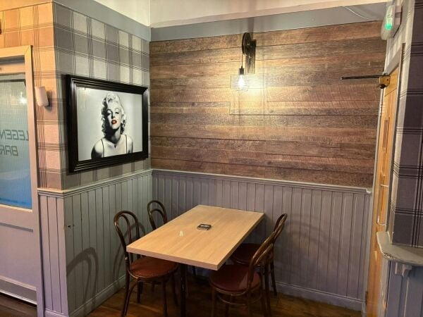 Turnkey Free of Tie Public House in Airdrie. Beer Garden, Function Suite. Photo 7