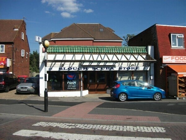 HIGHLY REGARDED DIVING & SNORKELLING SUPPLIES & TRAINING CENTRE FOR SALE IN SLOUGH Photo 8