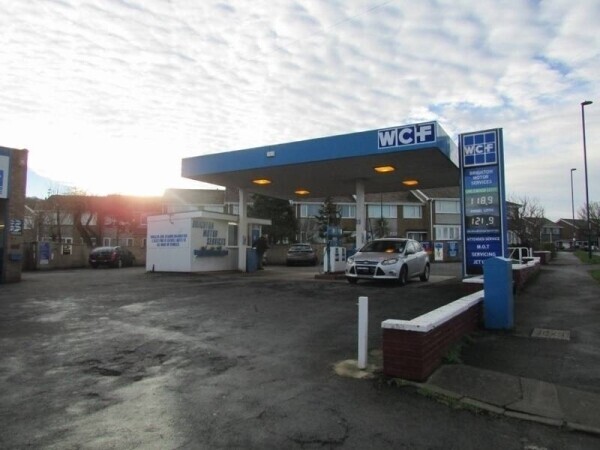 Freehold Petrol Station and Garage on Main Road Photo 8