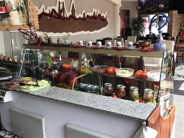 FULLY LICENSED TURKISH RESTAURANT/ TAKEAWAY & DELIVERIES FOR SALE IN NUNEATON TOWN CENTRE Photo 8