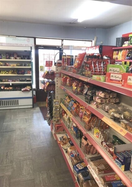 VILLAGE POST OFFICE & LICENSED CONVENIENCE STORE FOR SALE IN OXFORDSHIRE Photo 8