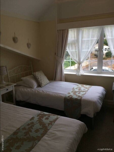 COASTAL GUESTHOUSE LIFESTYLE BUSINESS FOR SALE Photo 8