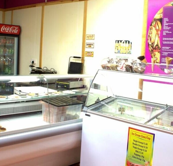 Sandwich Bar and Coffee Shop with Ice cream Parlour in Prime location of Aberdeen. Photo 8