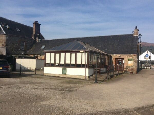 Outstanding Restaurant & Public House Photo 8