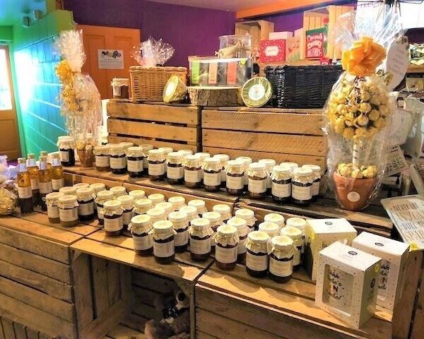 Edible Bouquets & Fruit Display Specialists Photo 8