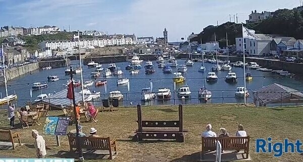 Seafood Retailer & Processor. Prime location in historic harbour side village in West Cornwall Photo 8