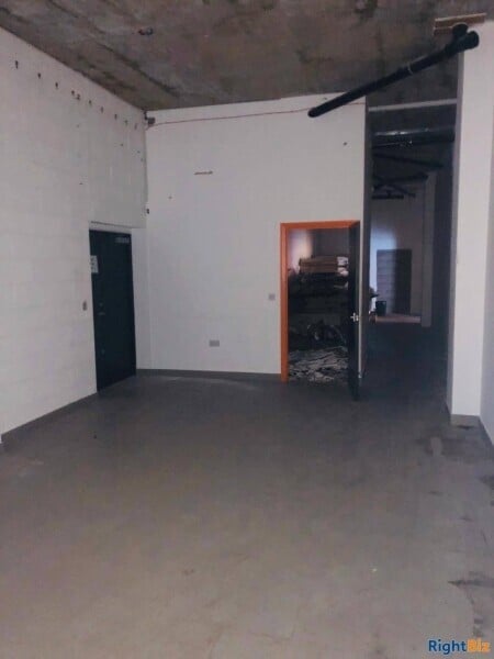 Shop New instruction in Greenford Leasehold Photo 8