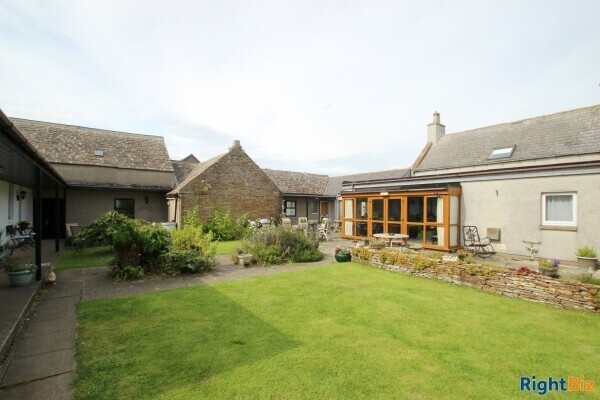 9 Bedroom Hotel Situated on Highland Coastal Route Photo 8