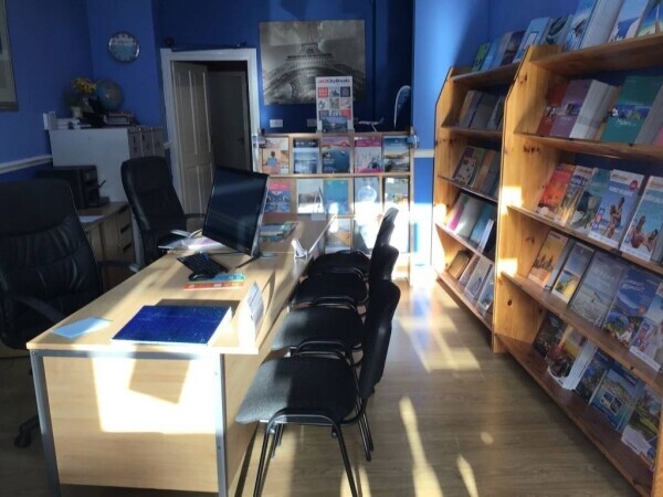 Exceptionally Well Run Franchise Travel Agency Photo 8