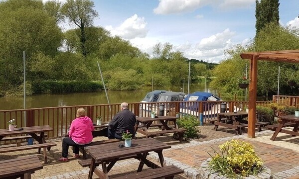BRIDGE INN, BOAT LANE, OFFENHAM, EVESHAM, WORCESTERSHIRE WR11 8QZ Photo 8