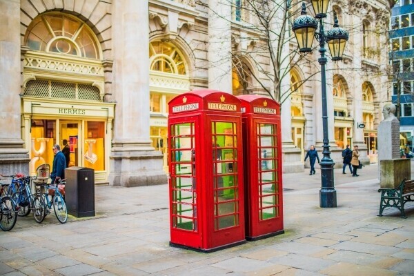 BUY AN ICONIC RED PHONE BOX -  Own kiosks with existing tenant or buy to Let. High ROI, Annual Yield Photo 8