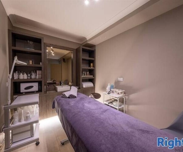 Health & Beauty Salon - Fife Photo 8