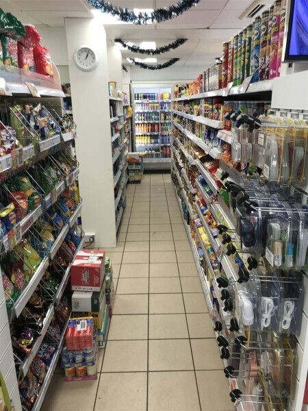 THRIVING LICENSED CONVENIENCE STORE IN KILMARNOCK Photo 8