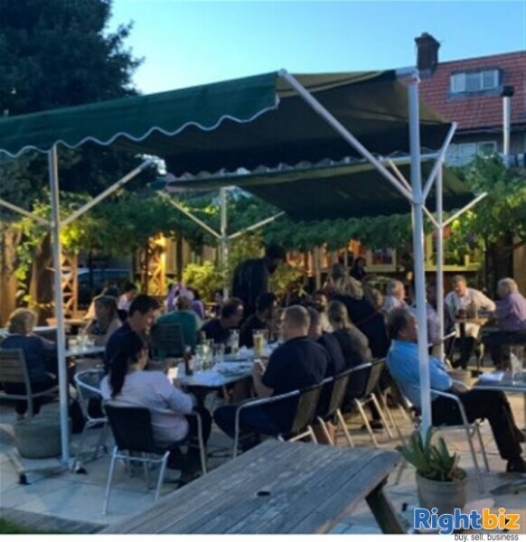 LEASEHOLD LICENSED ITALIAN FINE DINING RESTAURANT & HOTEL IN AFFLUENT BERKSHIRE VILLAGE Photo 8