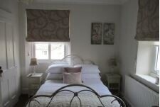 Superb 6 bedroom (all en-suite) Guest House in the Costwolds Photo 8