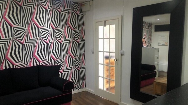 BEAUTY AND LASER CLINIC FOR SALE Photo 8