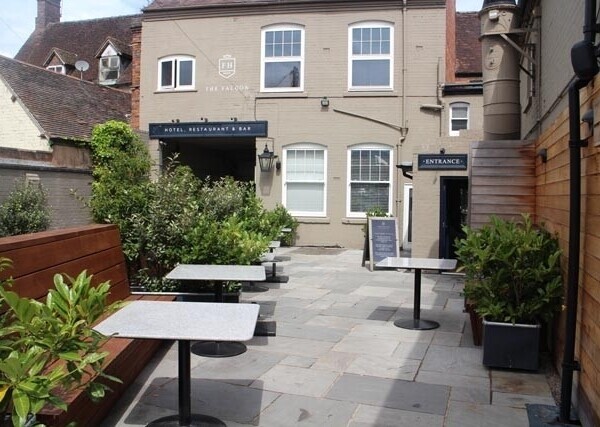 FALCON BAR & RESTAURANT, BRIDGNORTH Photo 8