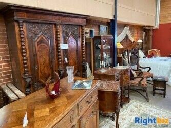 French Antique Furniture Dealer Located In Wootton Wawen Photo 8