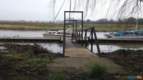 Freehold Boatyard on Ribble Estuary Photo 8