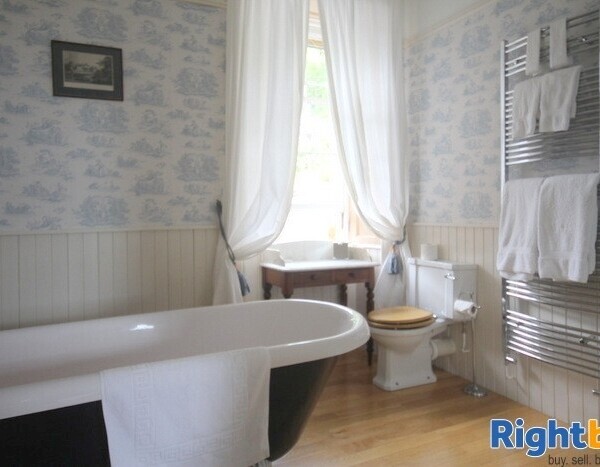 Exceptional Hotel with Self-Catering Accommodation Set in Argyll Photo 8
