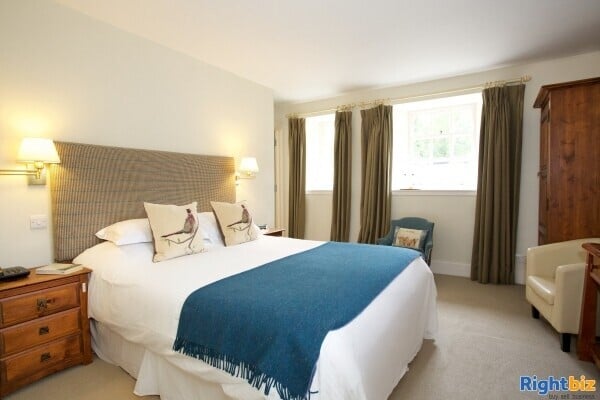 Luxurious Hotel for sale in the heart of rural Perthshire Photo 8