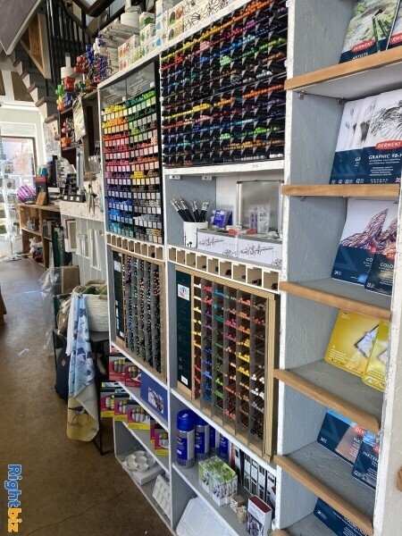 Gift Shop / Art Gallery for sale in Hampshire Photo 7
