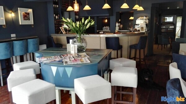 Freehold Wine Bar & Coffee House with 3 Boutique Letting Rooms Located In Newquay Photo 8
