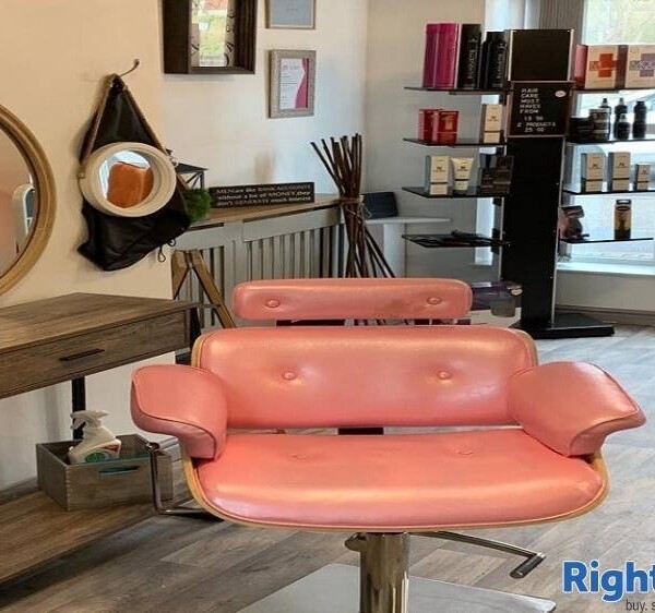Well established traditional Hair Salon for sale Photo 8