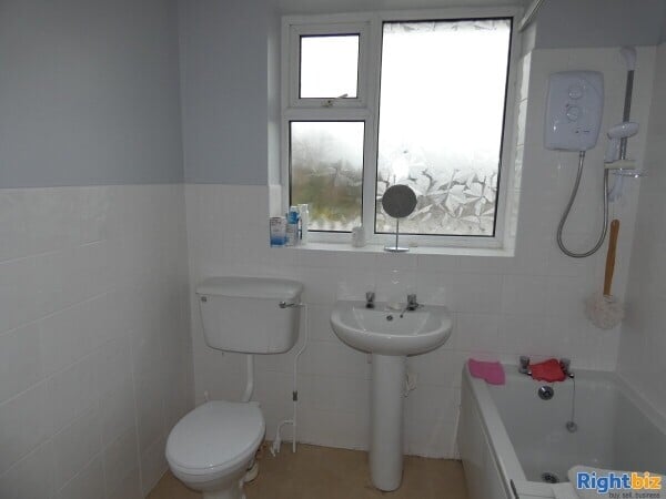 Convenience Store With Accommodation For Sale Preston Photo 8