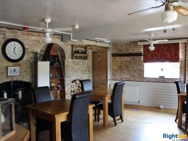 AFFLUENT SUFFOLK VILLAGE - FINE DINING DESTINATION FOOD LED 16TH CENTURY CHARACTER FREEHOUSE Photo 8