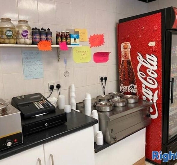 Leasehold Fish & Chip Takeaway Located In Burton on Trent Photo 8