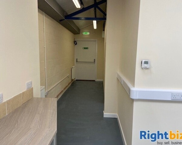 Unit To Let Kings Norton Birmingham Photo 8