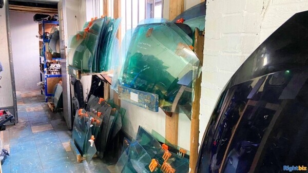 Car Parts and Car Servicing Garage for Sale in Birmingham Photo 8
