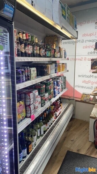 Newsagents for sale to rent in Bathgate Photo 8