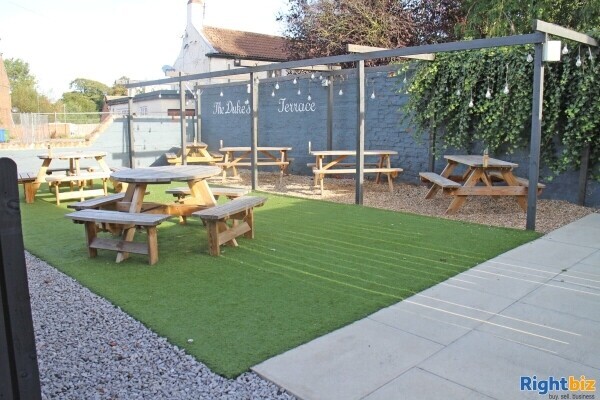 EAST YORKSHIRE - FOOD LED PUBLIC HOUSE & RESTAURANT Photo 8