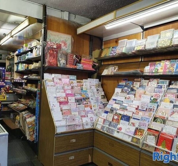 Extremely well established Convenience Store for sale Photo 8