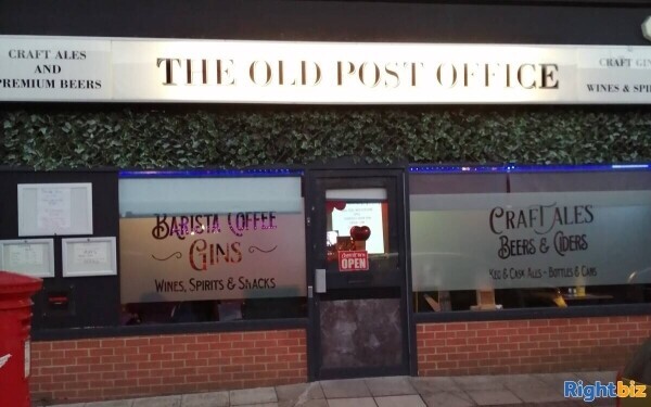 Craft Ale and Gin Bar + 2 extra floors with Bath room and possible living accommodation. Photo 8