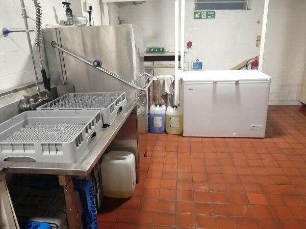 EXCELLENT 100 COVER COFFEE SHOP/CAFE WITH POTENTIAL ACCOM. ABERDARE Photo 8